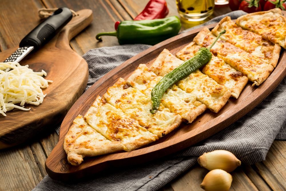 Kaşarlı Pide
